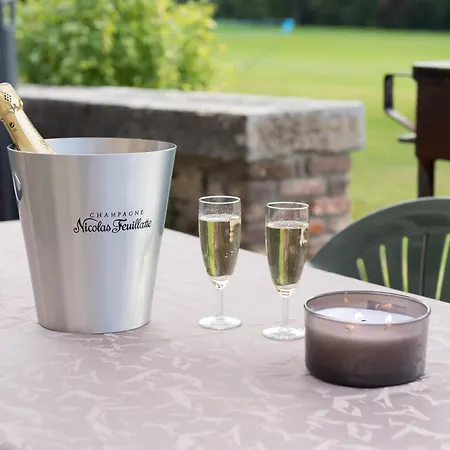 Champagne Havre De Paix Pour 4 Personnes Au Coeur De La Foret * Vireux-Wallerand